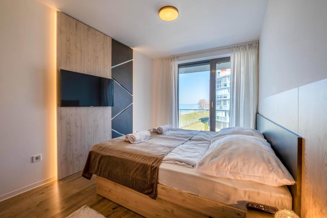 Myflat Coral Beach Apartment Siofok Exterior photo